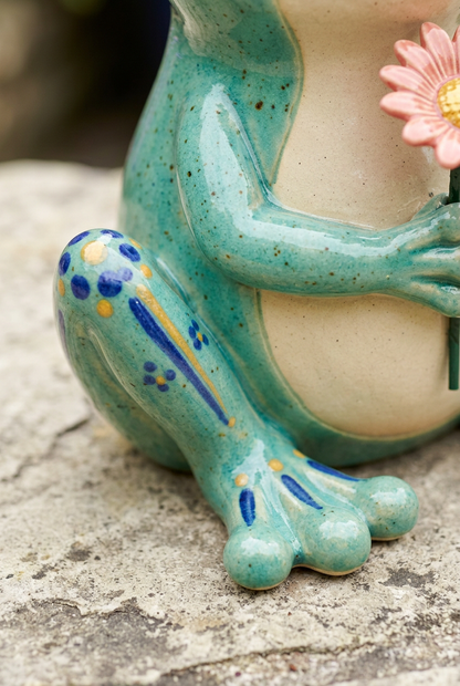 AI concept detail: blue and yellow leg accents and rounded toes